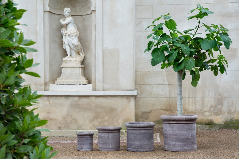 Grey Cilindro outdoor pots with trees